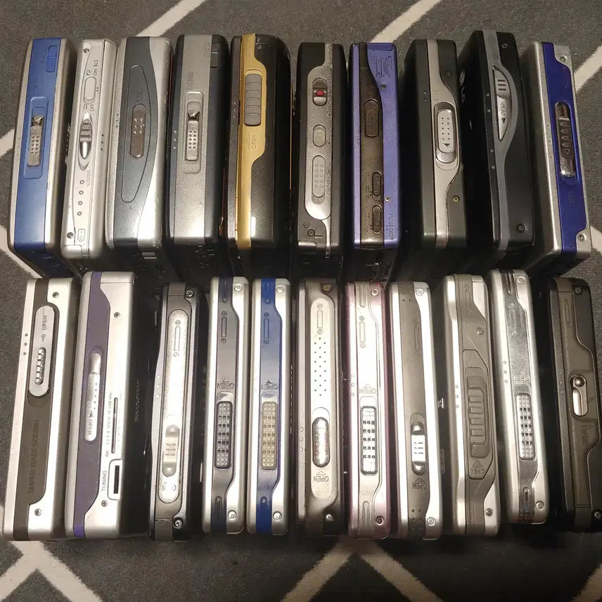 [BUNJANG] Sony Walkman Cassette Player Bundle (21 Units) / 정크워크맨 21대-2 판매합니다.