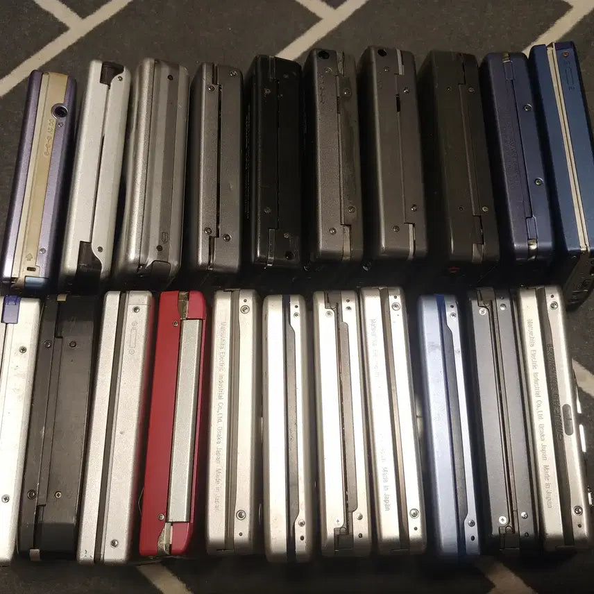 [BUNJANG] Sony Walkman Cassette Player Bundle (21 Units) / 정크워크맨 21대-4 판매합니다.