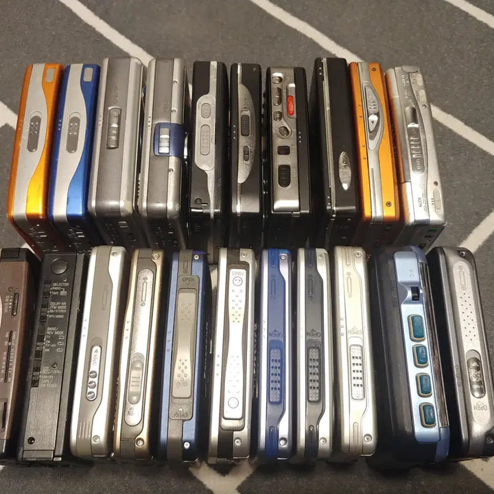 [BUNJANG] Junk Walkman Collection (21 Units) / 정크워크맨 21대-6 판매합니다.