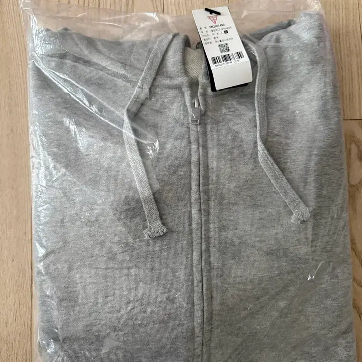 [BUNJANG] Guess Hyunjin Hood L Size / 게스 현진 후드 XL 사이즈