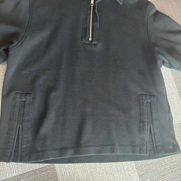 [BUNJANG] Wooyoungmi 23SS Black Half-Zip Collar T-Shirt Size 48 / 우영미  23ss 블랙 반집업 카라 티셔츠 48