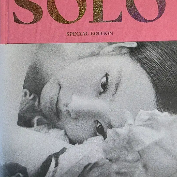 [BUNJANG] Blackpink Jennie SOLO Special Edition Photobook / 제니 SOLO 스페셜 에디션 포토북