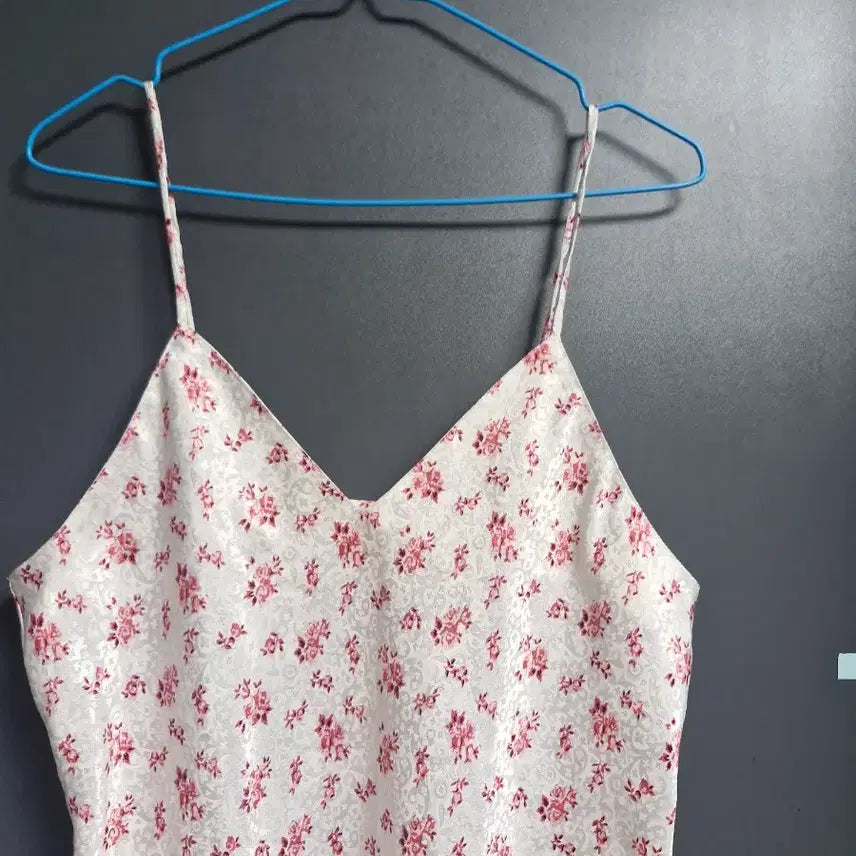 [BUNJANG] Shyngyeong Wacoal Flower Slips / 신영 와코루  .플라워 여리여리 슬립. 90. 새상품.  85