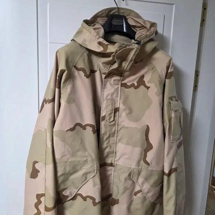 [BUNJANG] US Army Desert Three-Color Gore-Tex Set / 미군 사막삼색  고어텍스 셋트