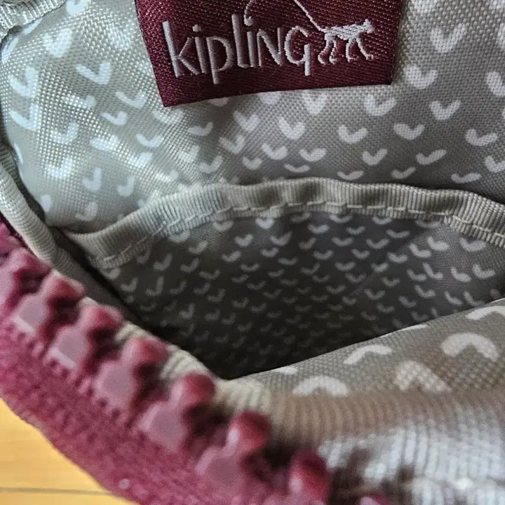 [BUNJANG] Kipling Flower Pattern Mini Crossbody Bag / 키플링 플라워 패턴 미니 크로스백 + 키링