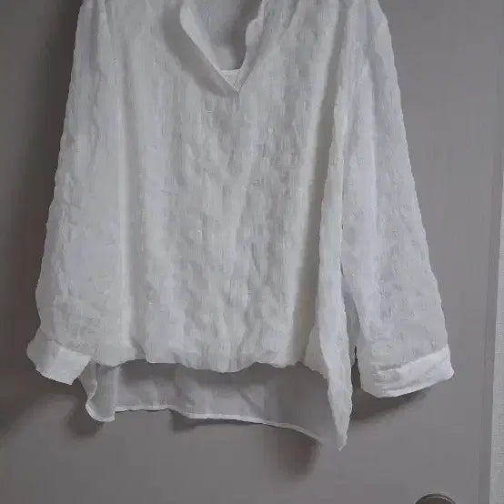 [BUNJANG] Ellenne Shirt Blouse / 엘렌느 셔츠 블라우스