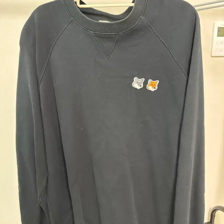 [BUNJANG] Maison Kitsuné Fox Head Black Sweatshirt / 메종키츠네 폭스헤드 블랙 맨투맨