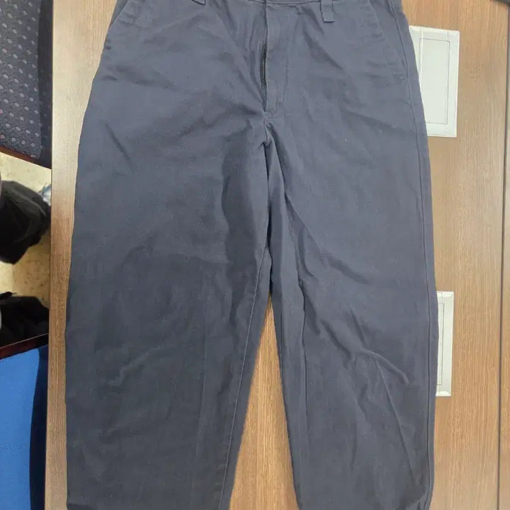 [BUNJANG] Uniqlo, PLAC Wide Fit Chino and Straight Pants Bundle / [2벌]유니클로 와이드핏 치노 PLAC 레귤러 라이즈 스트레이트 워시드
