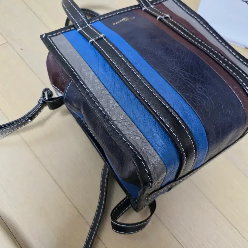 [SOLD OUT] 발렌시아가 정품 바자 쇼퍼 xs