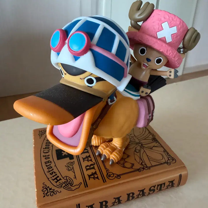 [BUNJANG] One Piece Ichiban Kuji Chopper &amp; Carue Alabasta Figure (2011) / (2011년 원피스 제일복권) 쵸파, 카루 북 피규어 알라바스타 희귀매물