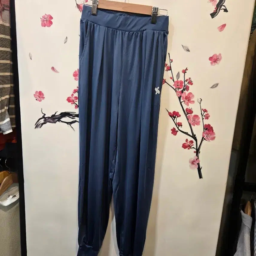 [BUNJANG] Xexymix Blue Training Jogger Pants S / 젝시믹스 블루 트레이닝 조거 팬츠 S