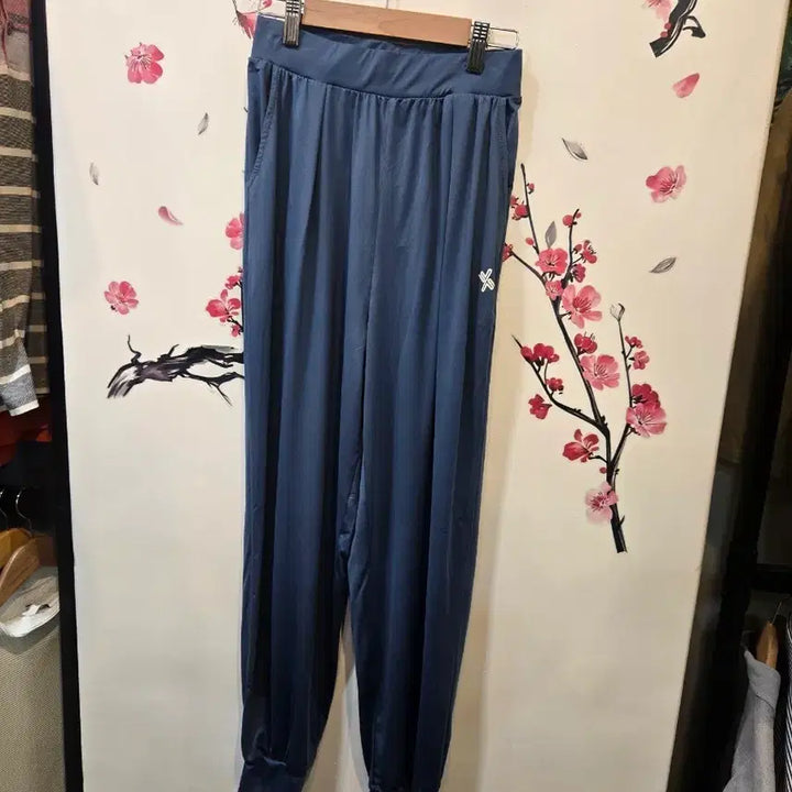[BUNJANG] Xexymix Blue Training Jogger Pants S / 젝시믹스 블루 트레이닝 조거 팬츠 S