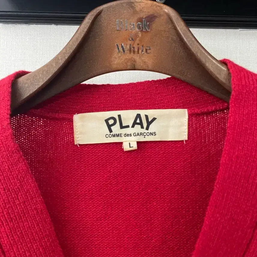 [BUNJANG] Comme des Garçons PLAY Red Heart Cardigan / 꼼데가르송 플레이 레드 가디건 L