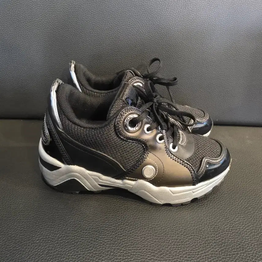 [BUNJANG] SUECOMMA BONNIE Miracle Black Sneakers / 슈콤마보니 미라클 블랙 스니커즈
