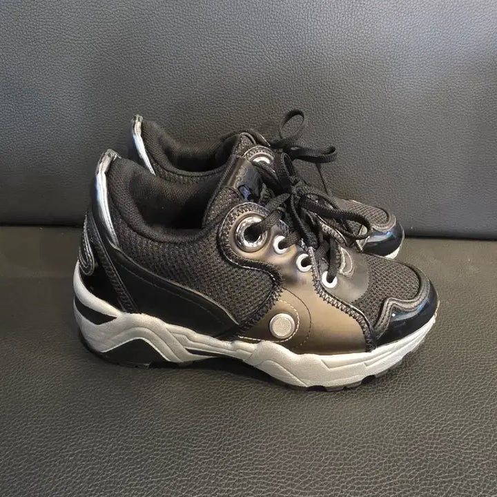 [BUNJANG] SUECOMMA BONNIE Miracle Black Sneakers / 슈콤마보니 미라클 블랙 스니커즈