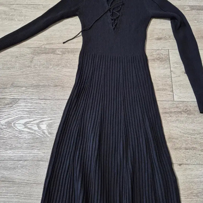 [BUNJANG] Sandro Lace-Up Knit Mini Dress Size 1 / 산드로 레이스업 니트 미니 원피스 1사이즈