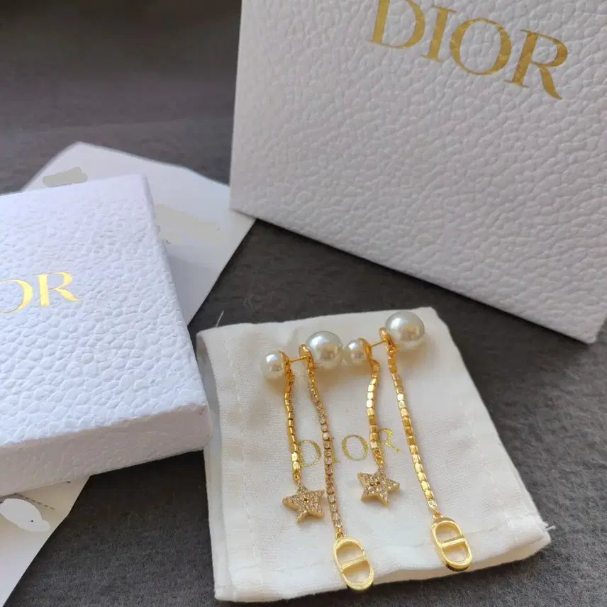 [BUNJANG] Dior Tribales Earrings Gold Resin Pearl / 디올 트리발 귀걸이