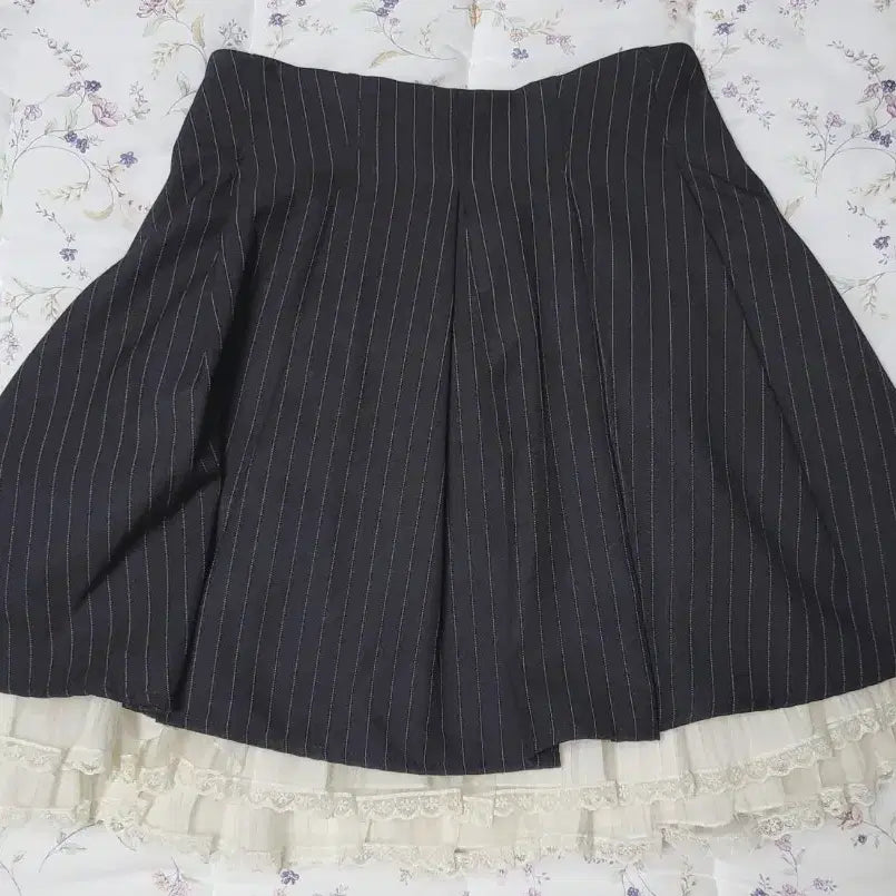 [BUNJANG] Various Brand Blouse and Skirt Bundle Set / 급처)양지뢰 블라우스 치마 4벌 일괄