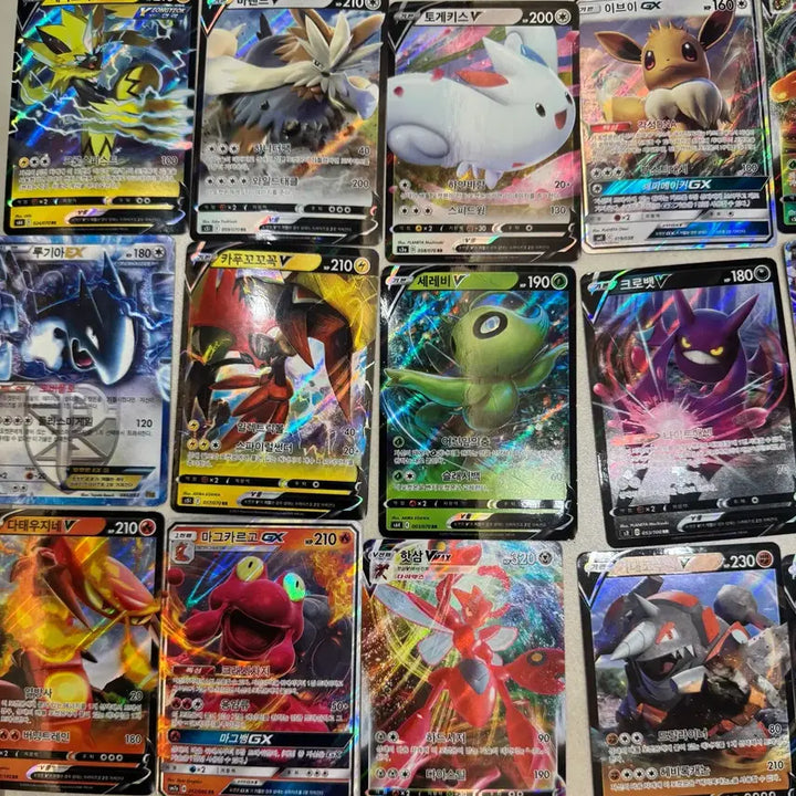[BUNJANG] Pokemon Cards (Ex, Gx, V, Vmax) 66-Card Bundle / 포켓몬 카드 (Ex,Gx,v,vmax) 66개 묶음 판매 합니다