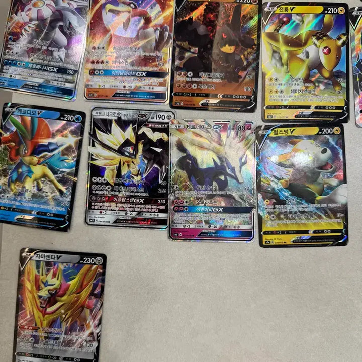 [BUNJANG] Pokemon Cards (Ex, Gx, V, Vmax) 66-Card Bundle / 포켓몬 카드 (Ex,Gx,v,vmax) 66개 묶음 판매 합니다