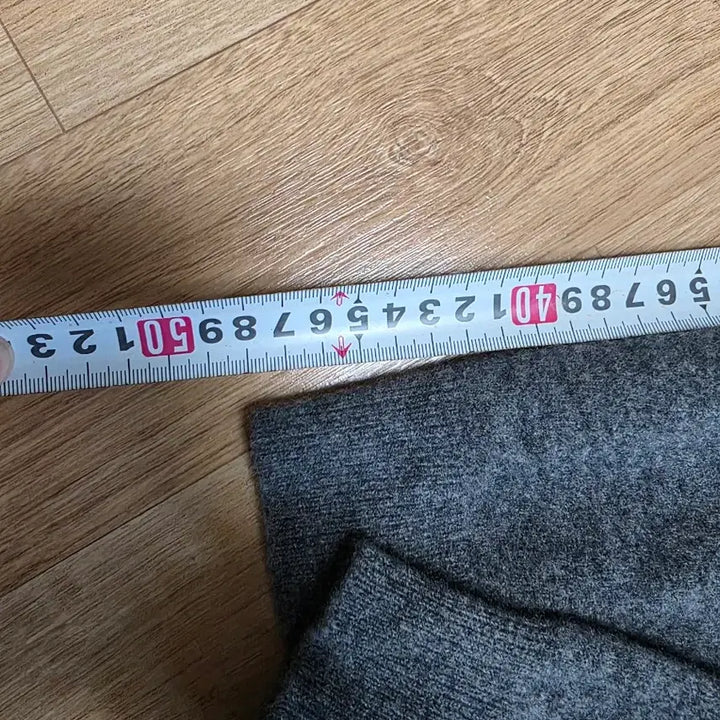 [SOLD OUT] 꼼데가르송 그레이 가디건 하트 와펜