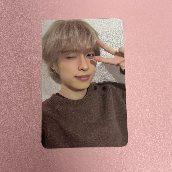 [BUNJANG] Xdinary Heroes Showcase Gaon Photocard / 엑스디너리히어로즈 엑디즈 쇼케이스 입장포카 가온