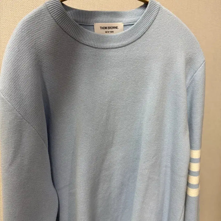 [BUNJANG] Thom Browne Sky Blue Knit Sweater / 톰브라운 하늘색 니트 4사이즈 새상품