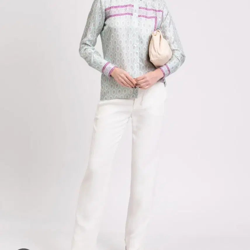 [SOLD OUT] 산드로 실크 블라우스