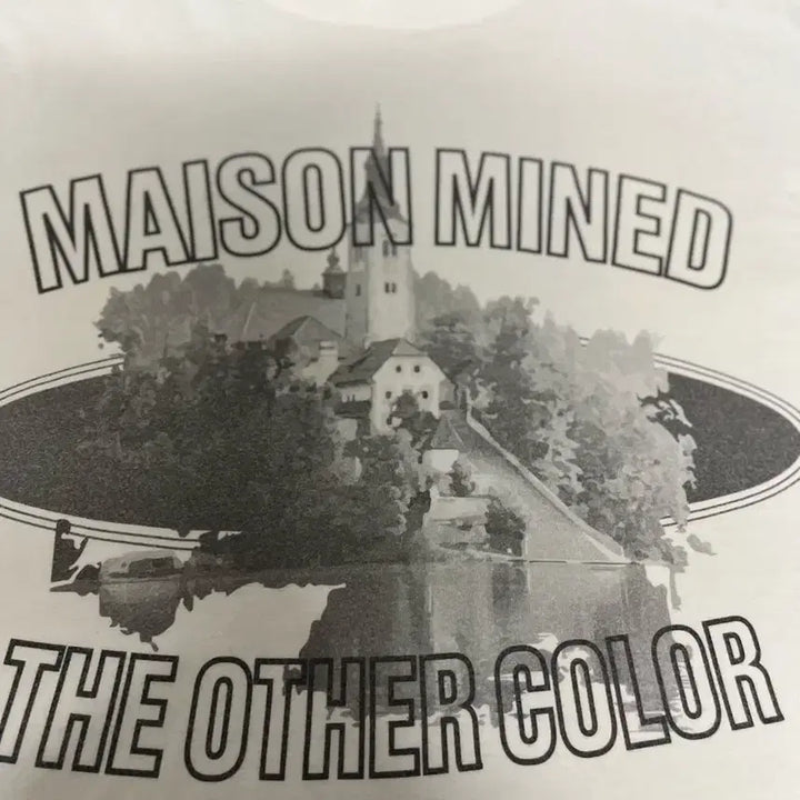 [BUNJANG] MAISON MINED Graphic T-Shirt White Size 100 / 메종미네드 그래픽 반팔티 100