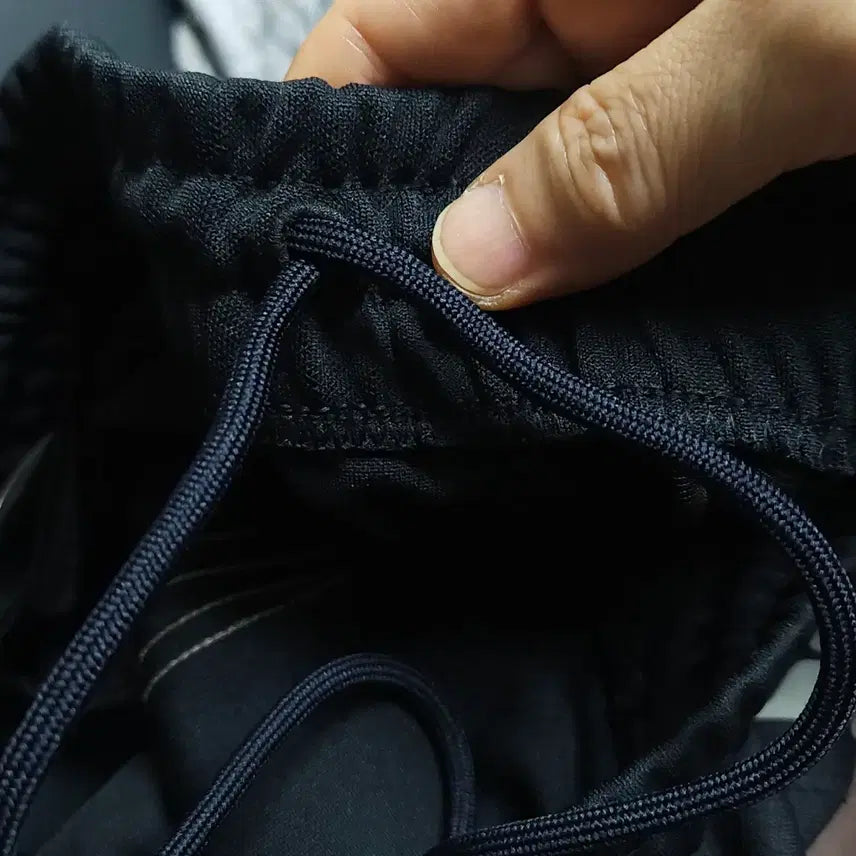[BUNJANG] Adidas Yeezy Calabasas Track Pants / 아디다스 이지 칼라바사스 트랙 팬츠 35~37