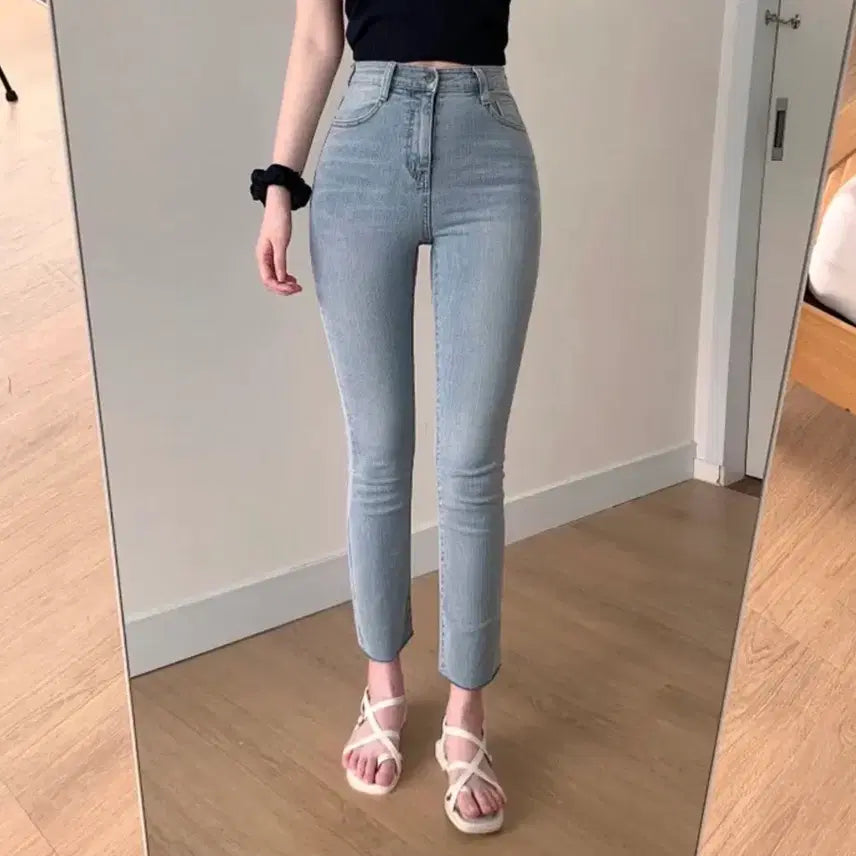 [BUNJANG] Blurefit High-Waist Skinny Jeans / 블러핏 연청 하이웨스트 스키니진 L사이즈
