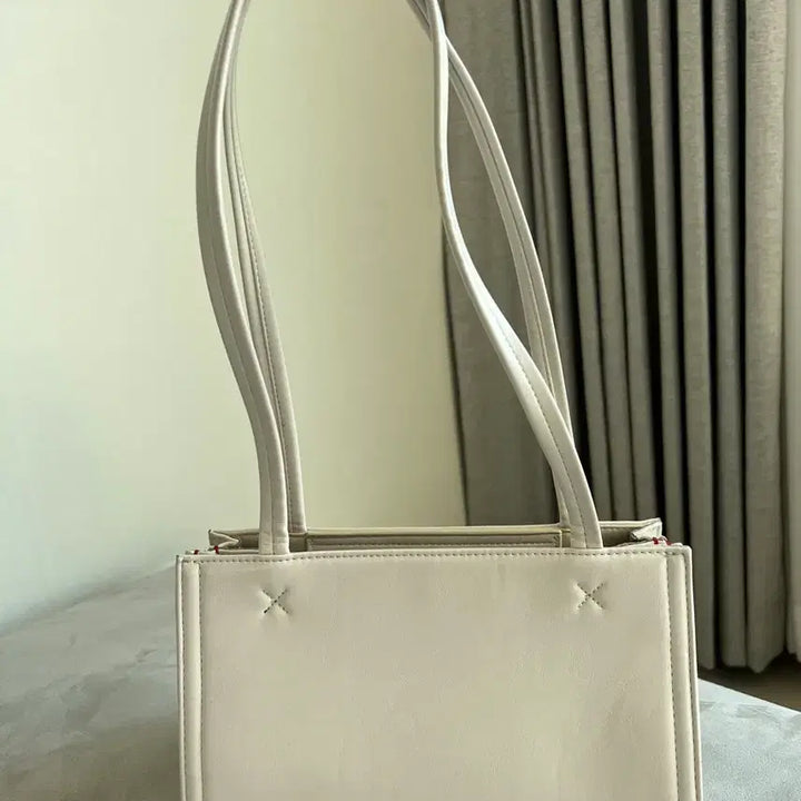 [SOLD OUT] 스탠드오일 오블롱백 티니 크림