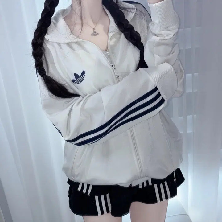 [SOLD OUT] 아디다스 빈티지 대장급 크림 네이비 구파이어버드 삼선 트랙탑 져지 L