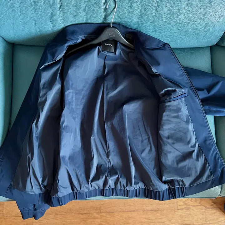 [BUNJANG] Theory City Bomber Jacket Navy / 띠어리 시티 보머 자켓 S 네이비
