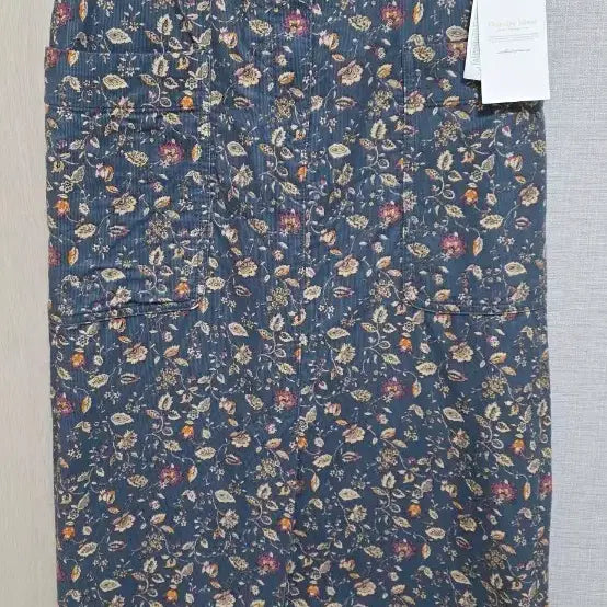[BUNJANG] Thursday Island Floral Midi Skirt / 새상품)써스데이아일랜드 꽃무늬 스커트 55