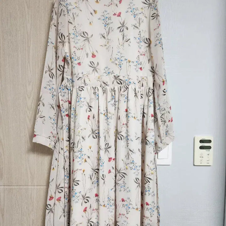 [BUNJANG] Strawberry Jam Project Chiffon Dress / 딸기쨈프로젝트 쉬폰 원피스