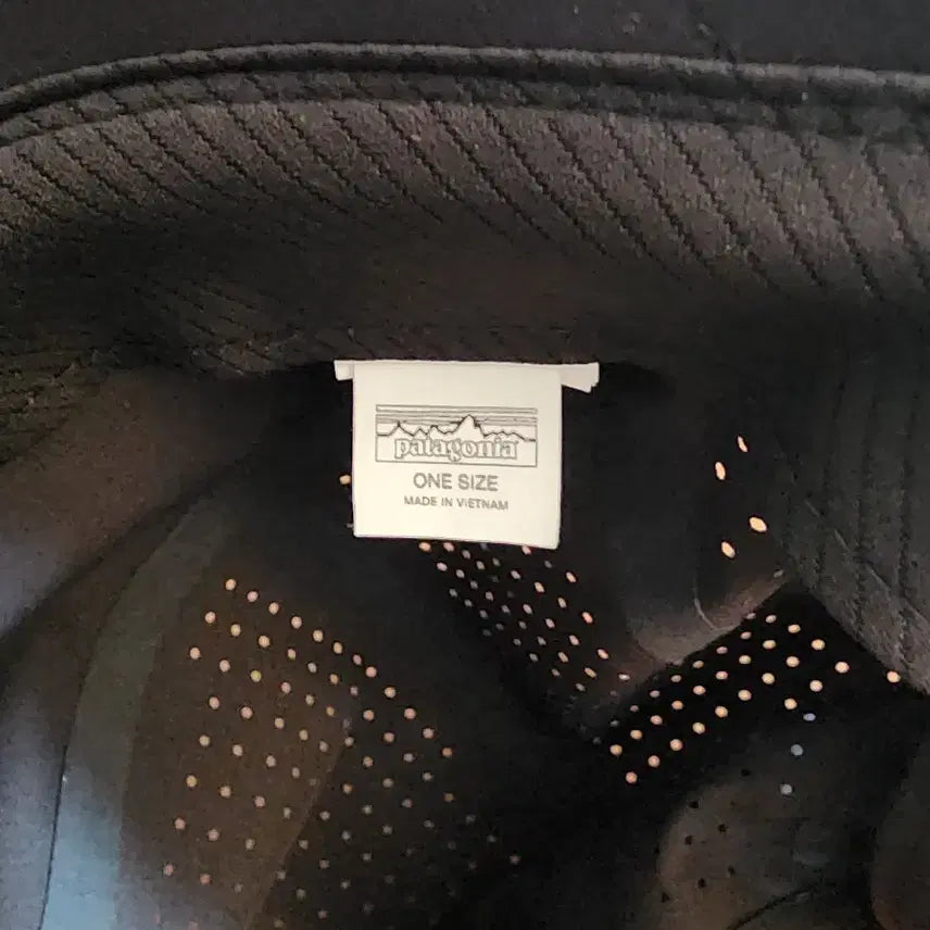 [BUNJANG] Patagonia Ultralight Ridge Hat Black / 파타고니아 울트라라이트 릿지 햇 블랙