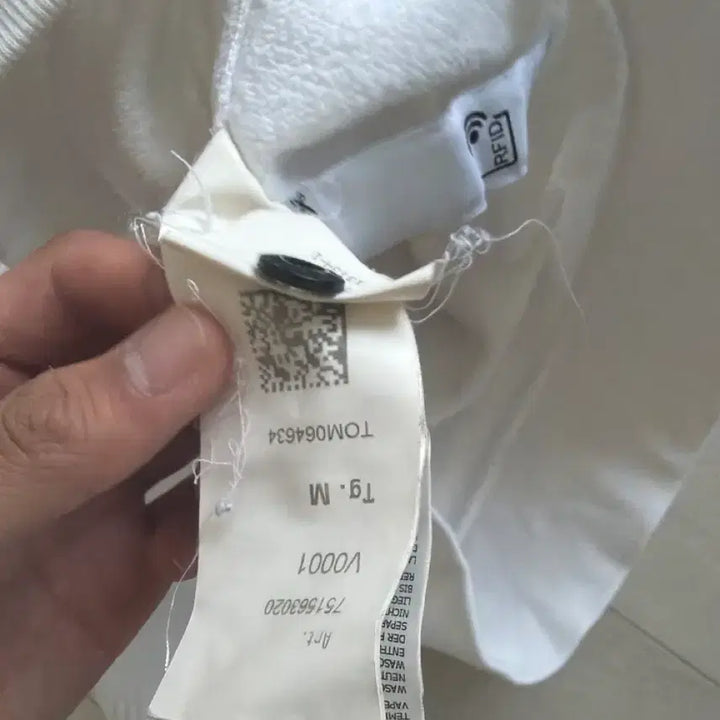 [SOLD OUT] 스톤아일랜드 화이트 맨투맨