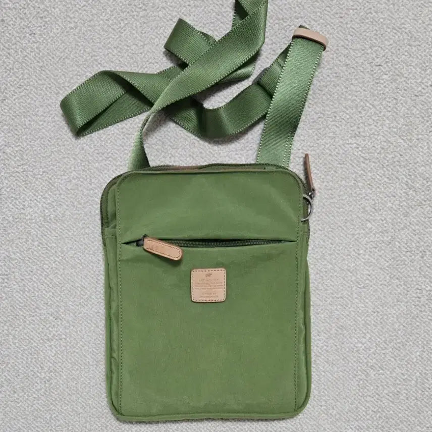 [BUNJANG] Jack Nicklaus Crossbody Bag / 잭니클라우스 크로스백