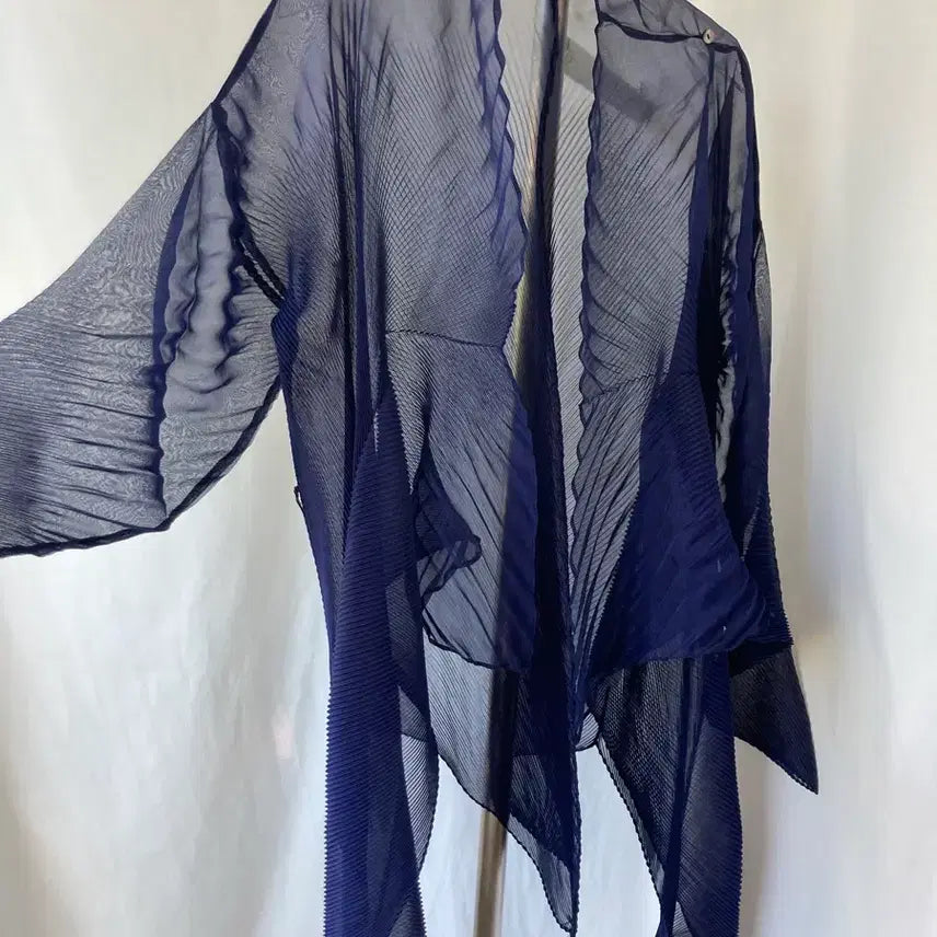 [SOLD OUT] 정품) 이세이미야케 플리츠플리즈 봄 여름 가디건 네이비