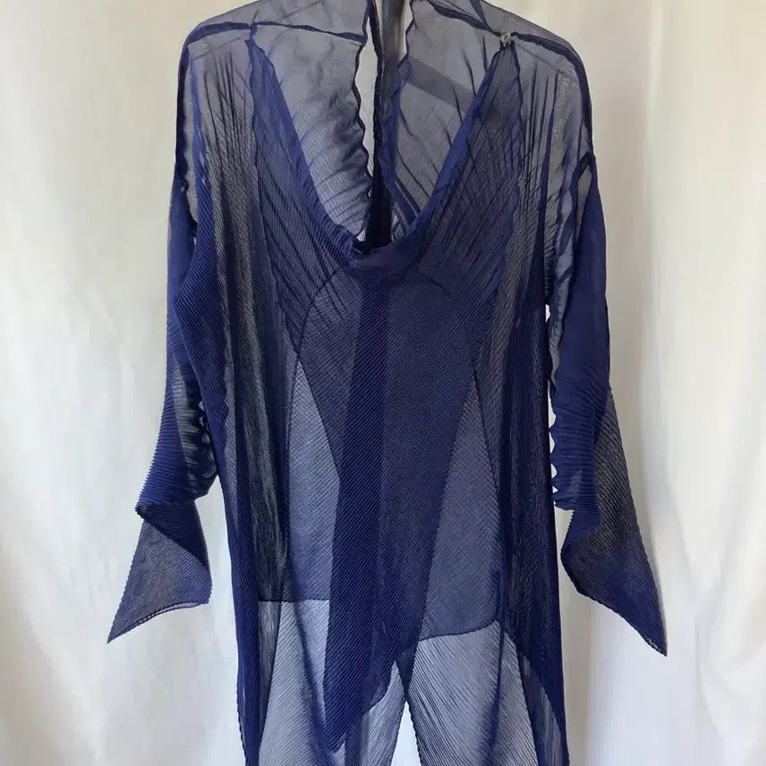 [SOLD OUT] 정품) 이세이미야케 플리츠플리즈 봄 여름 가디건 네이비