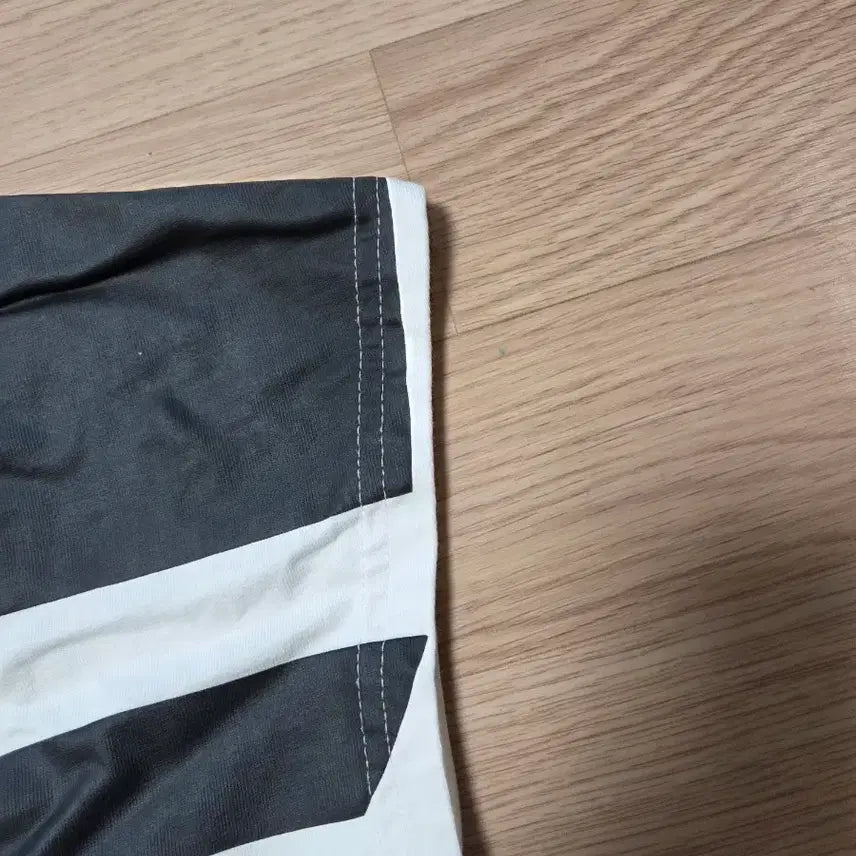 [BUNJANG] Adidas Big Logo Crop T-shirt / 아디다스 빅로고 크롭 반팔티 L