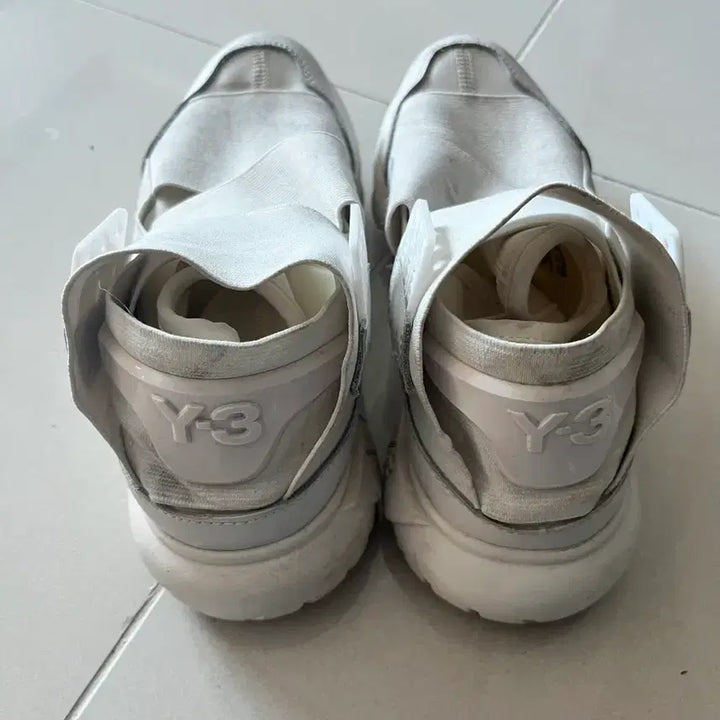 [BUNJANG] Y-3 Qasa Triple White Sneakers / Y-3콰사 트리플화이트