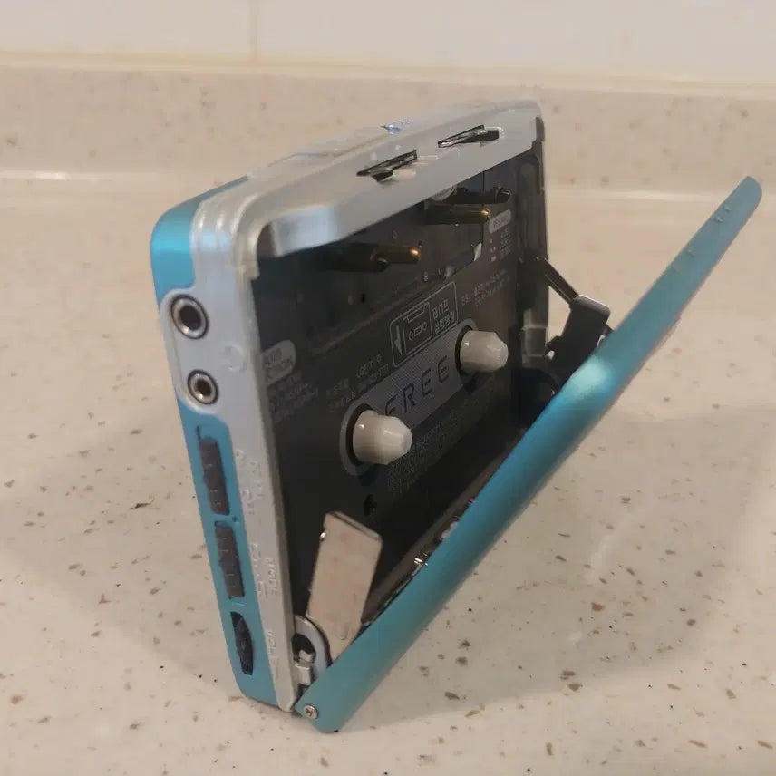[BUNJANG] LG AHA-P775 Cassette Player / LG(AHA-P775)-1 (카세트 플레이어) 판매합니다.