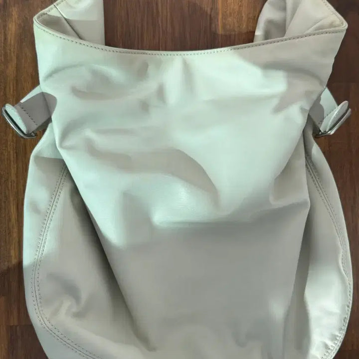 [BUNJANG] Loeuvre Sac de Flot Oatmeal Handbag / 루에브르 Sac de Flot 오트밀