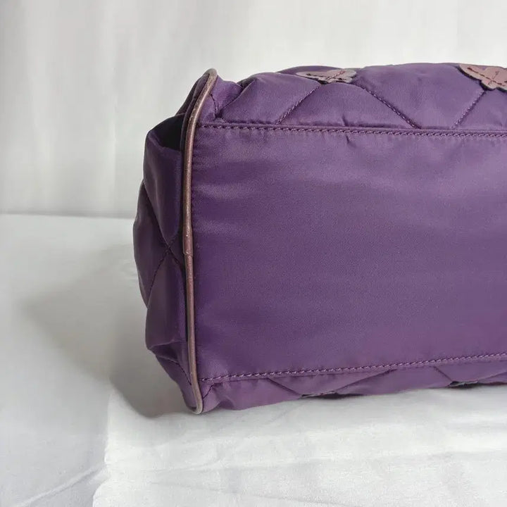 [BUNJANG] Anna Sui Quilted Butterfly Handbag / 안나수이 퀼팅 버터플라이 핸드백