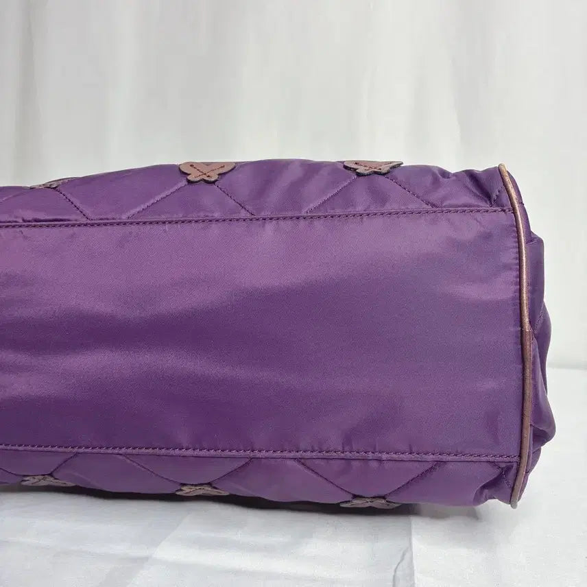 [BUNJANG] Anna Sui Quilted Butterfly Handbag / 안나수이 퀼팅 버터플라이 핸드백