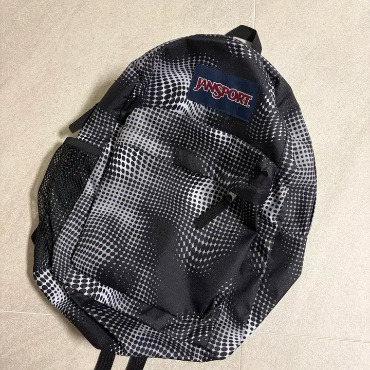 [SOLD OUT] 잔스포츠 가방