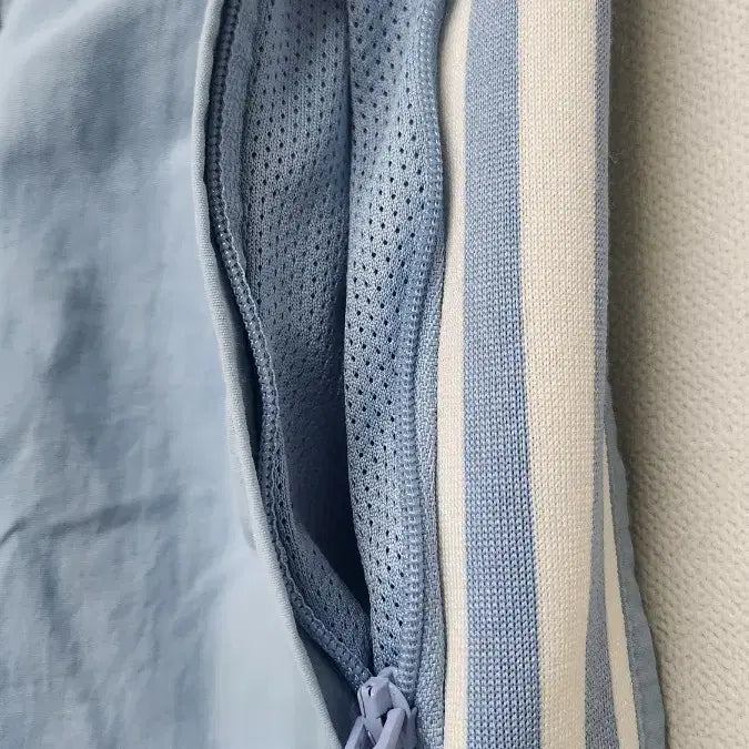 [BUNJANG] Adidas Lock-Up Track Pants Sky Blue XS / 아디다스 Adidas 락업 트랙 팬츠 스카이블루 XS