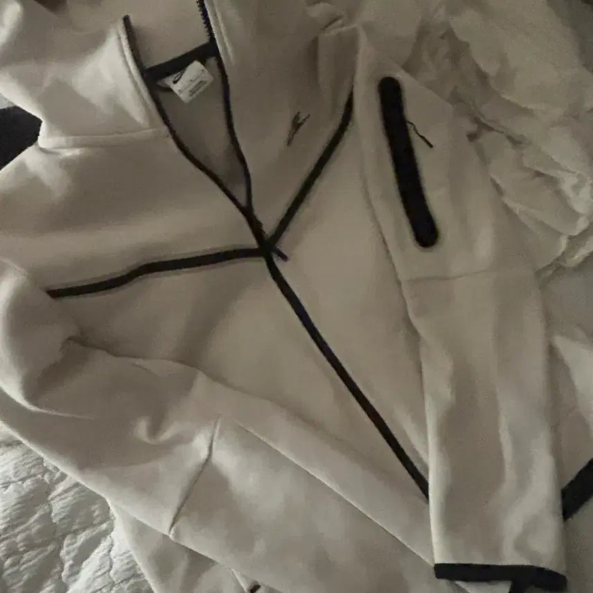 [BUNJANG] Nike Tech Pack White Jacket / 나이키 테크팩 화이트 m
